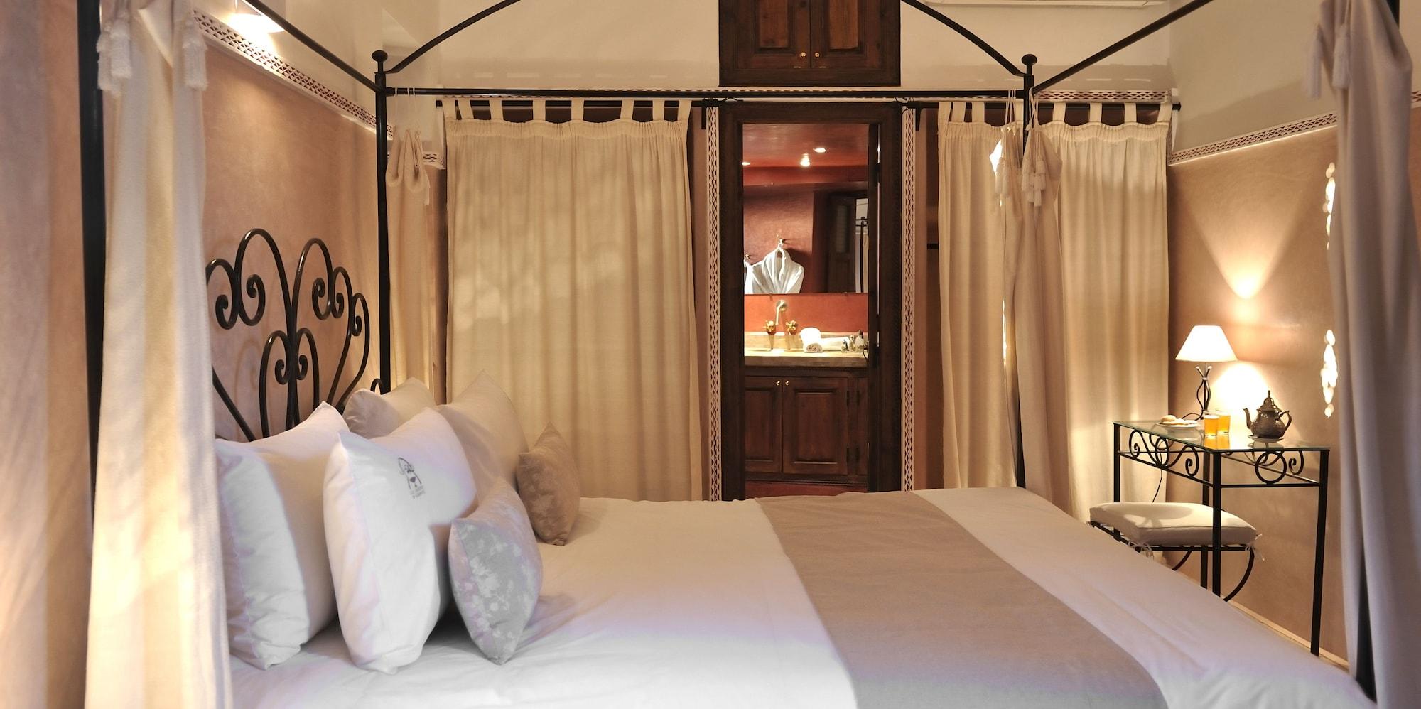 Riad Le Jardin D'Abdou Marrakesh Exterior photo A bedroom at the hotel